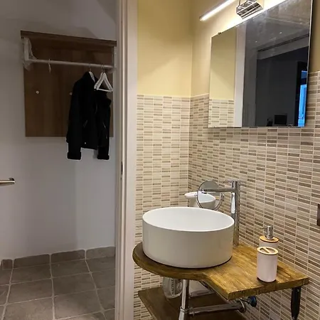 Za House * Παλέρμο